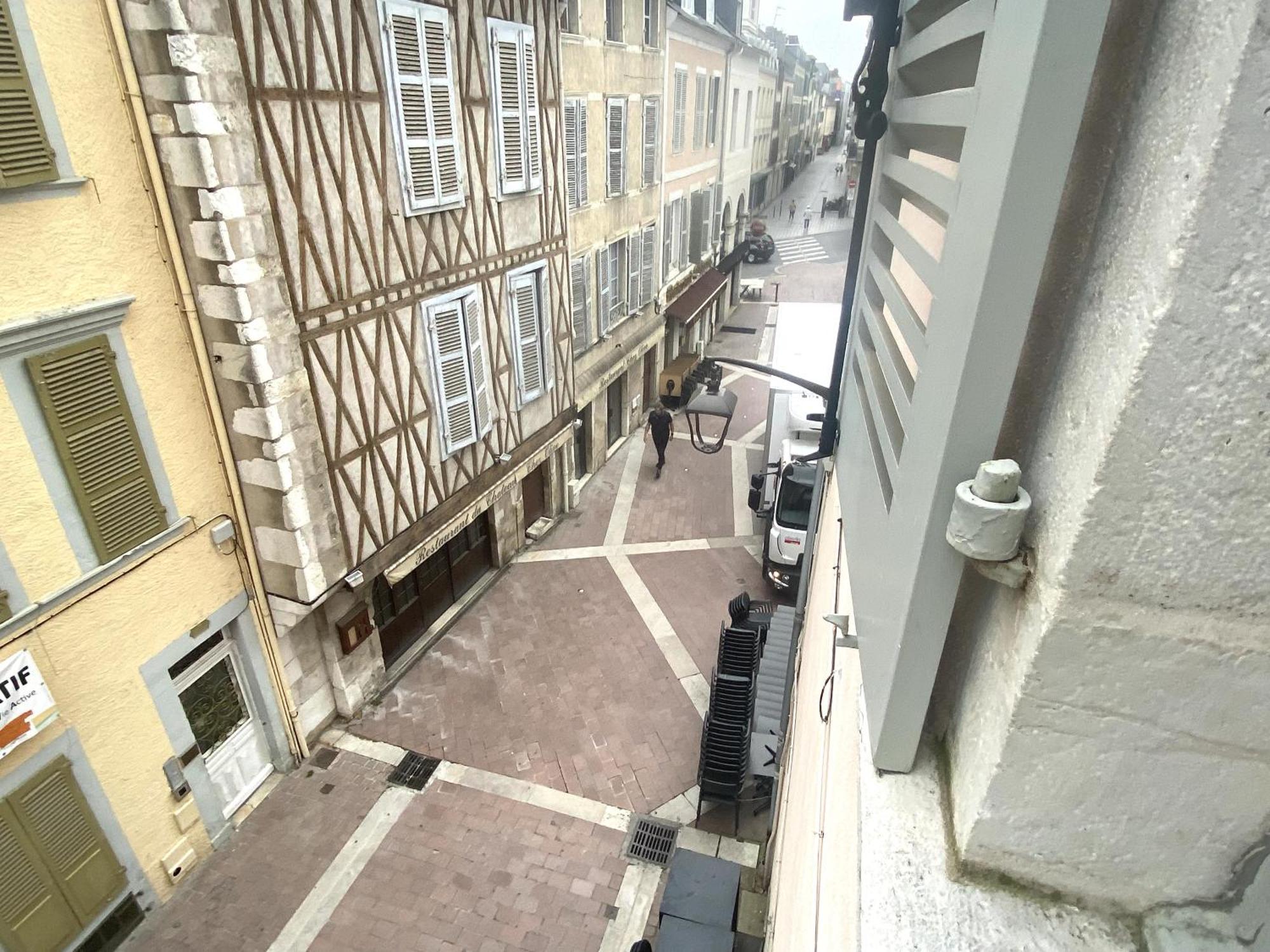 Floydhom's Entier 4 Jours Minimum 100m2 Proche Chateau Appartement